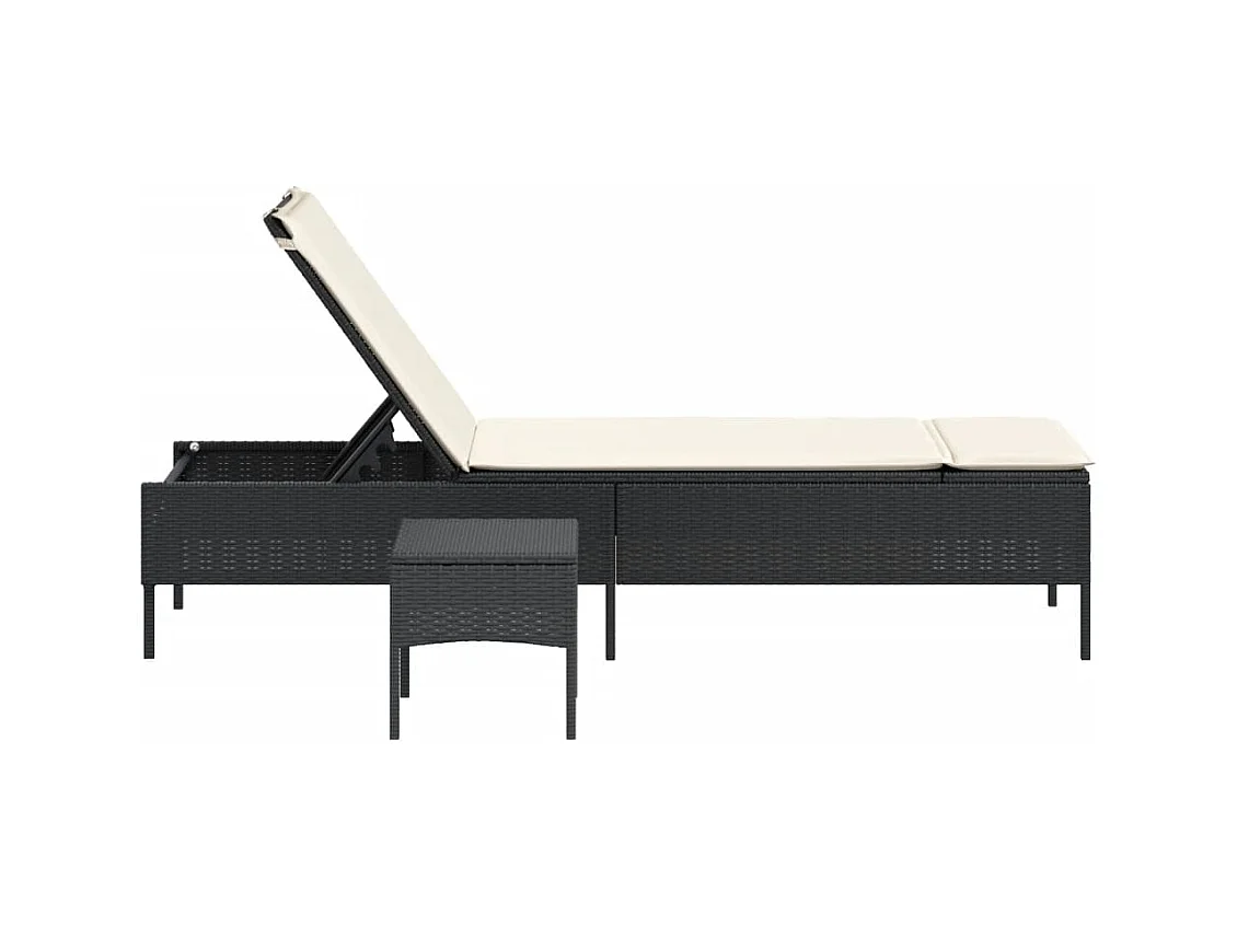 Chaise longue met tafel en zwart kussen van gevlochten hars