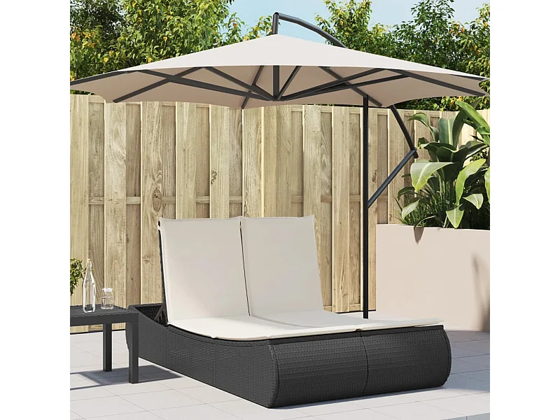 Chaise longue doppia con cuscini in vimini di resina nera