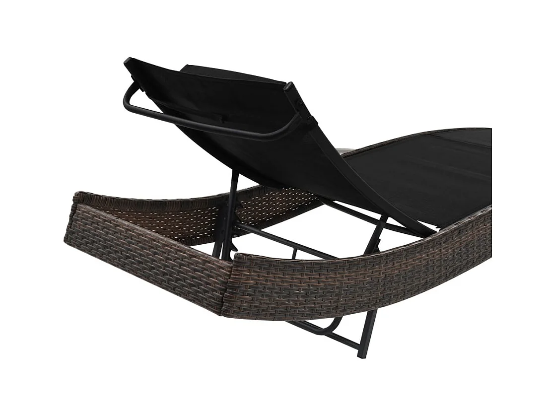 Bruine rieten stoel met kussen