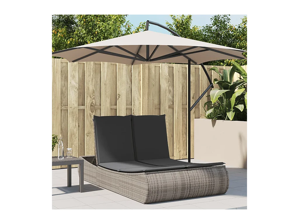 Dubbele chaise longue met grijze kunsthars rieten kussens