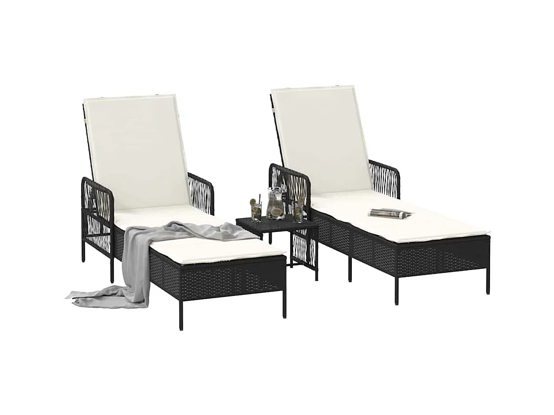 Tumbonas de 2 piezas con cojines y mesa en polirratán negro.