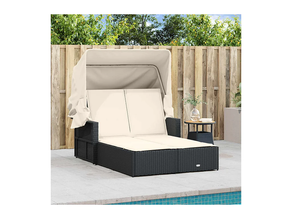 Dubbele chaise longue met zonnescherm en zwarte rieten kussens