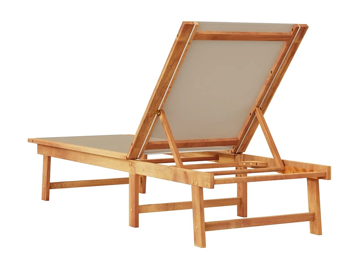 Chaise longue color tortora realizzata in legno massello di acacia e textilene