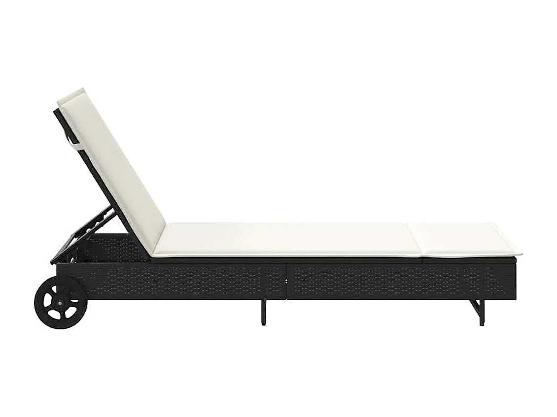 Chaise longue met wielen en zwart geweven harskussen
