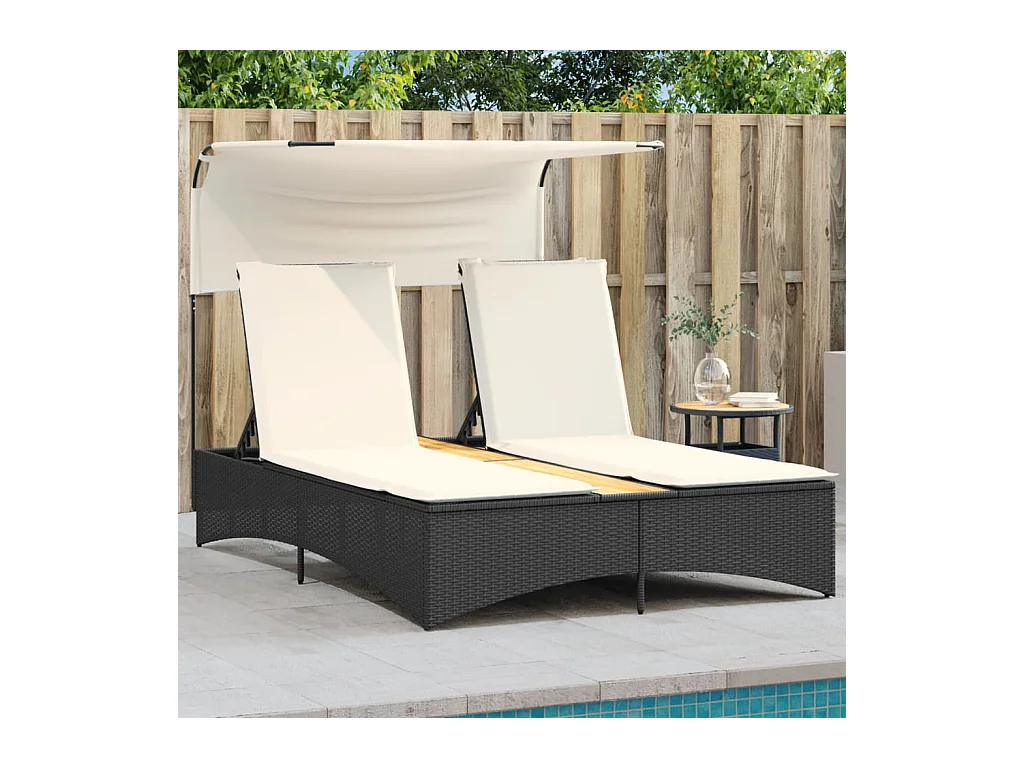 Dubbele chaise longue met zonnescherm en zwarte rieten kussens