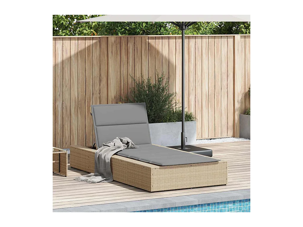 Sdraio con cuscino galleggiante in resina intrecciata beige