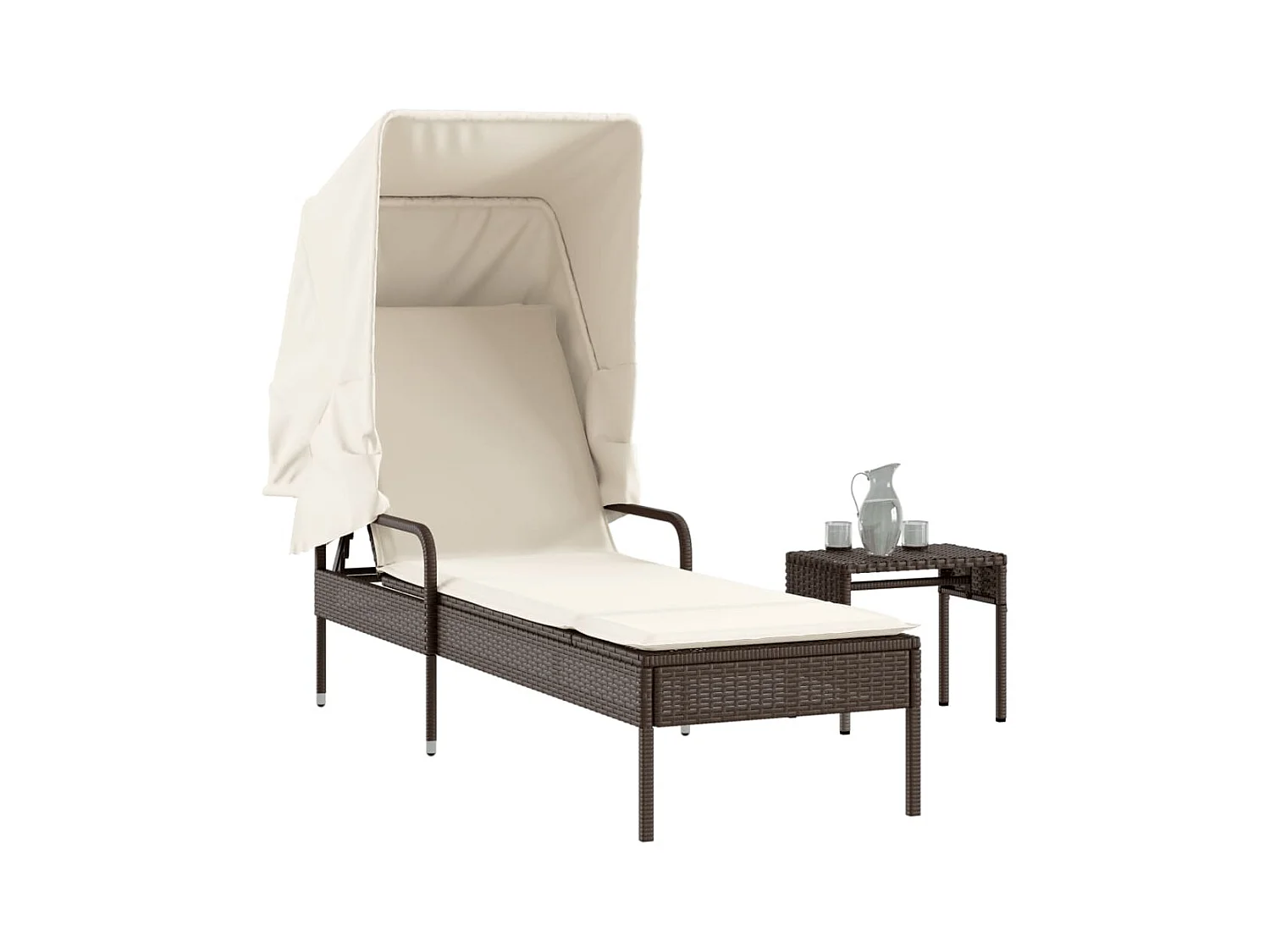 Ligstoel met zonnescherm en tafel in bruin gevlochten hars