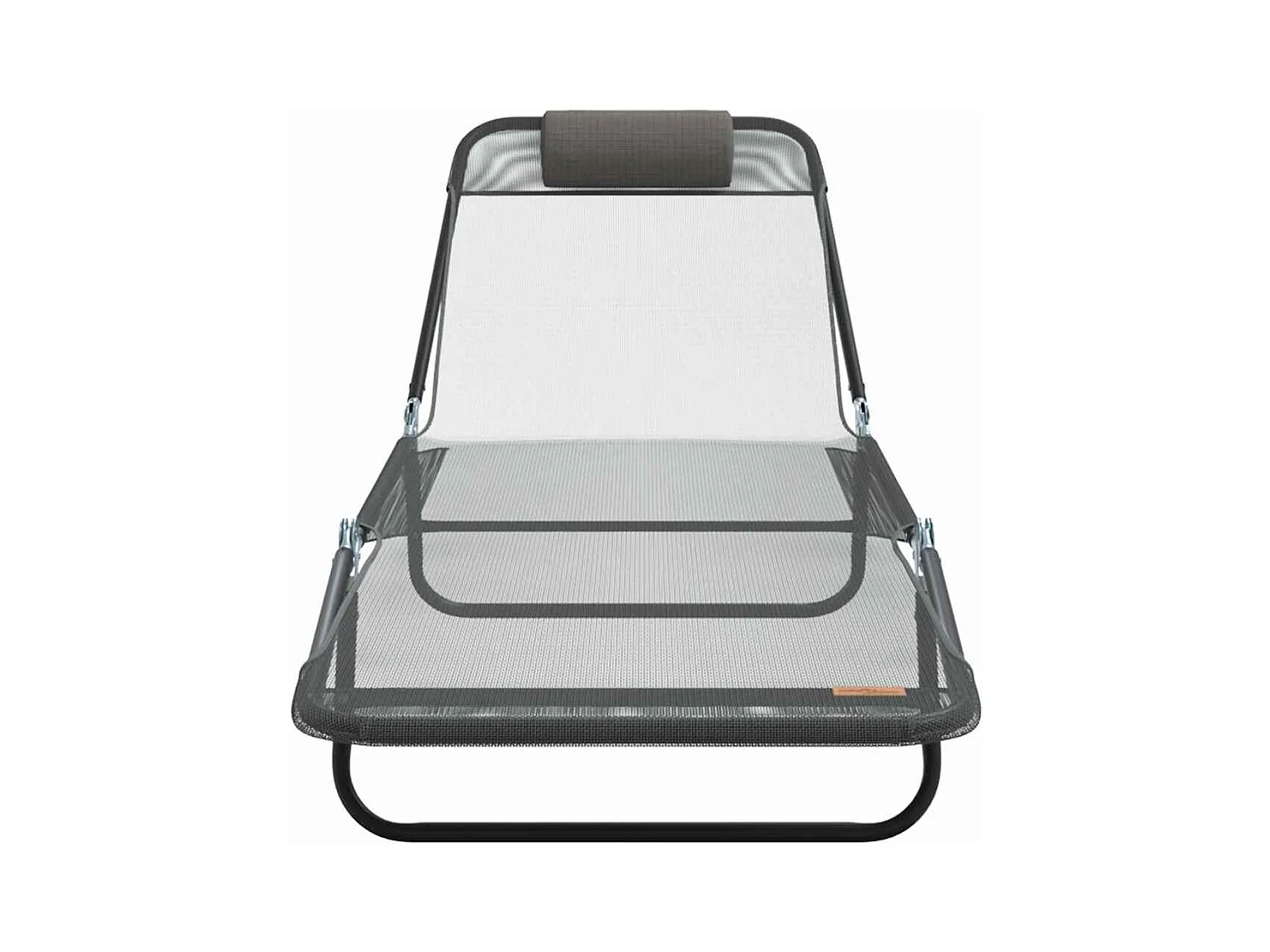 Chaise longue pliante avec repose-tête en textilène gris.