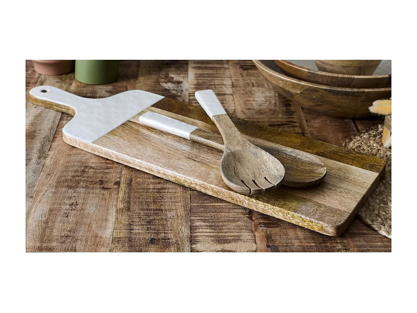 Planche en bois de manguier avec manche texturé nid d'abeille beige (L58cm)