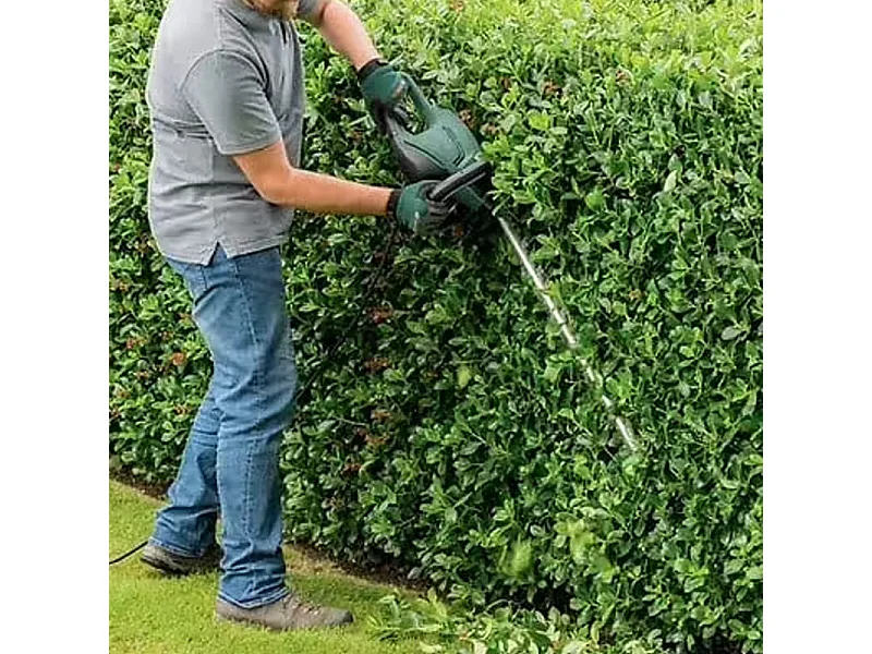 Taille-haies filaire BOSCH UniversalHedgeCut 60