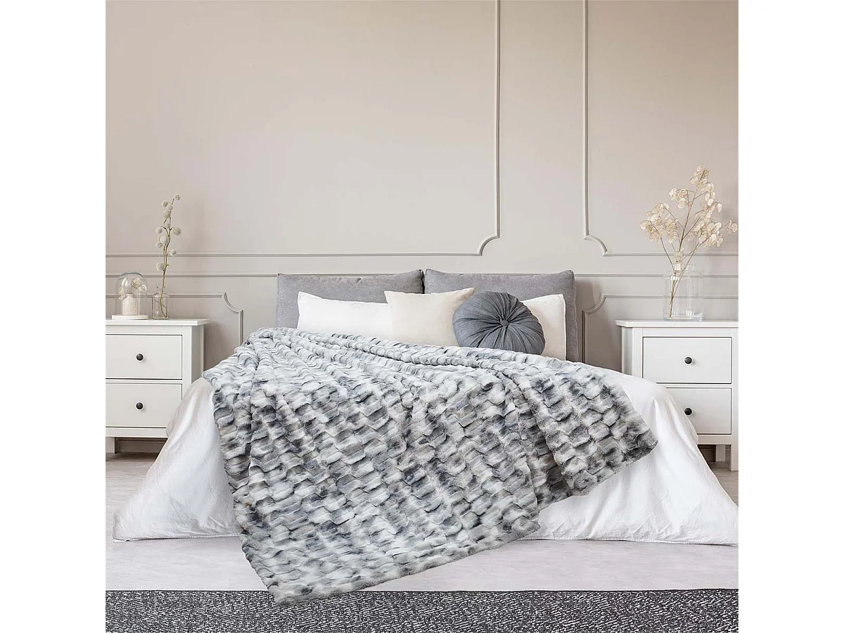Plaid Ultra Doux 140x200cm Imitation Fourrure Texturée Ombrée Coloris Gris et Blanc - FLUFFY