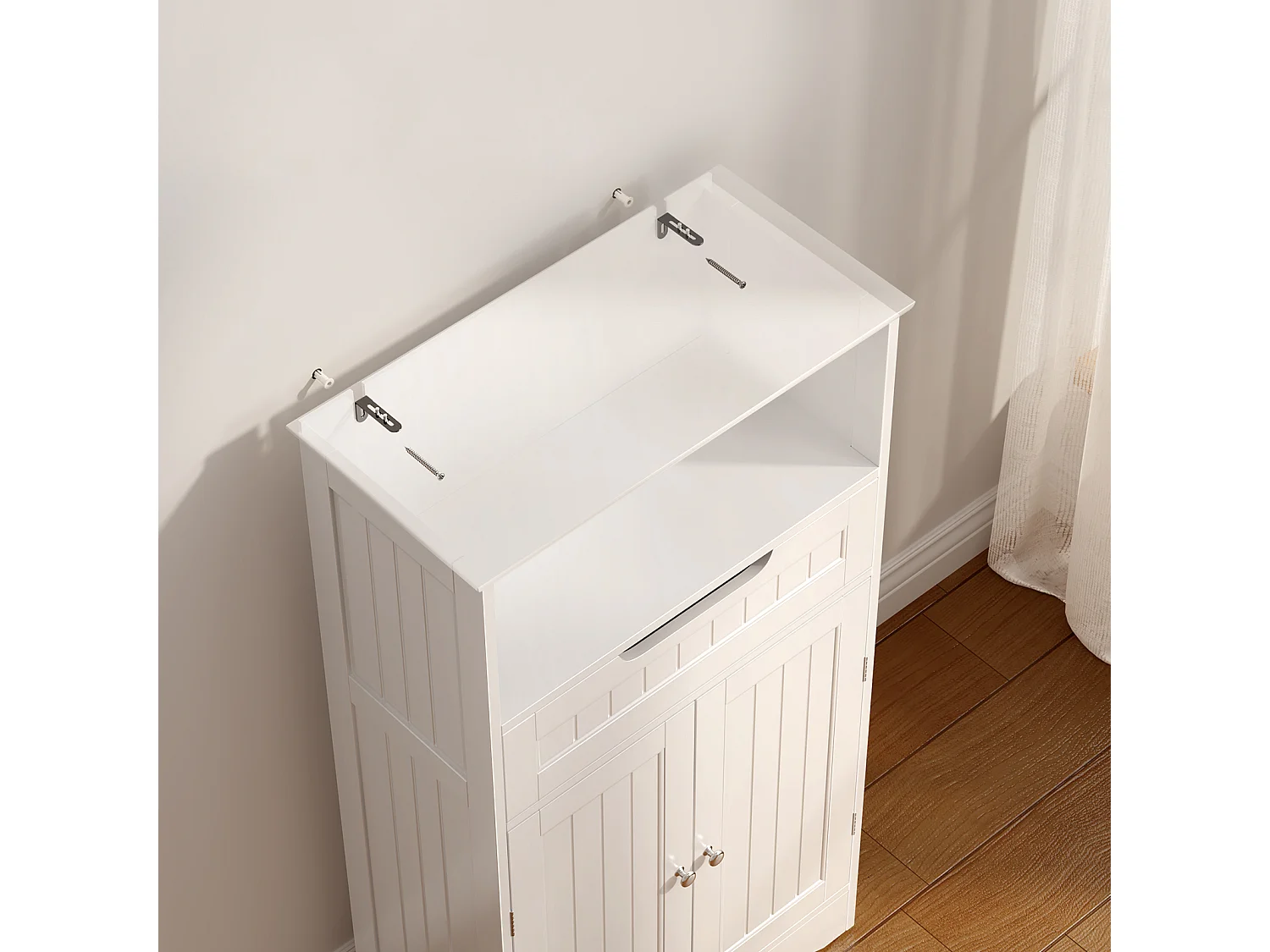 Bealife Meuble Salle de Bain Meuble Bas de Salle de Bain sur Pied Meuble de Rangement 4 Niveaux 2 Portes 1 Étagère Reglable 1 Tiroir