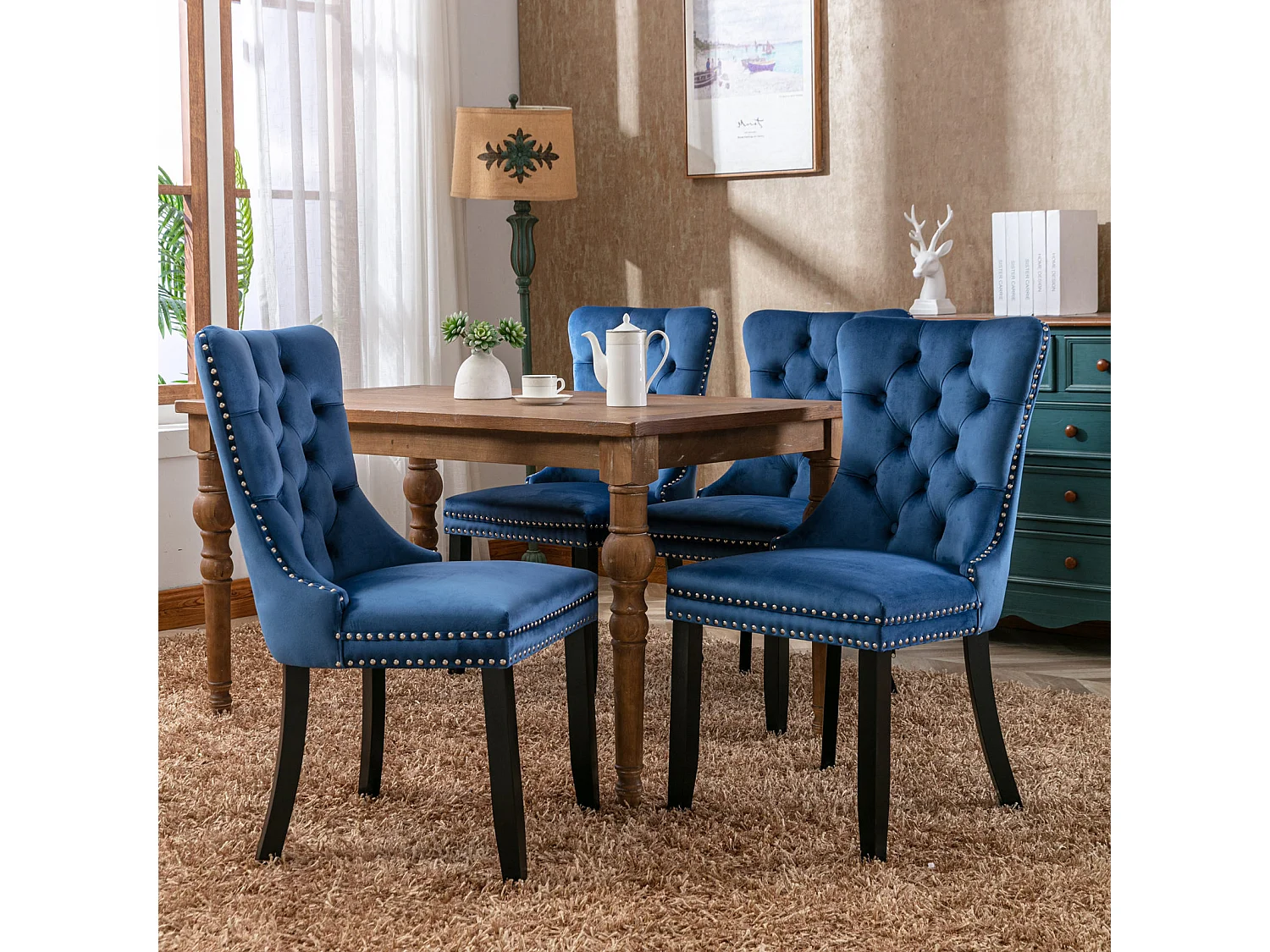 Lot de 2 chaises de salle à manger - Chaises avec dossier rembourré, pieds en bois et garniture cloutée - velours bleu