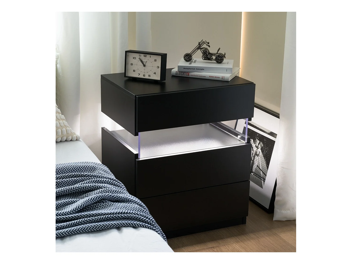 Mesita de noche con 3 cajones - Mesita de noche con iluminación LED y mando a distancia - negra - para dormitorios y salones