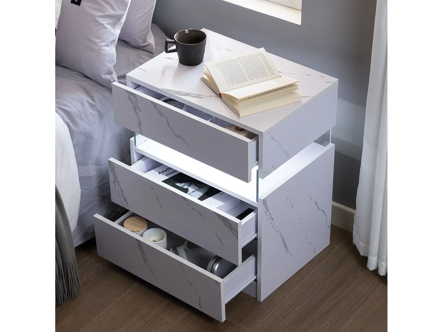 Table de chevet 3 tiroirs - Table de chevet avec éclairage LED et télécommande - blanc - pour les chambres et les salons