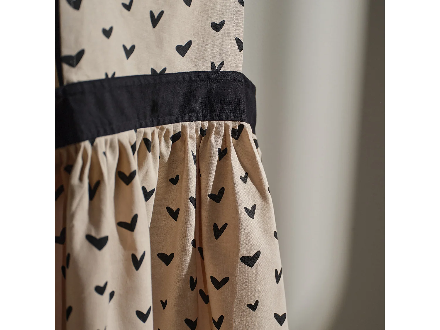 Schürze Mallory mittleres Beige 142 x 90