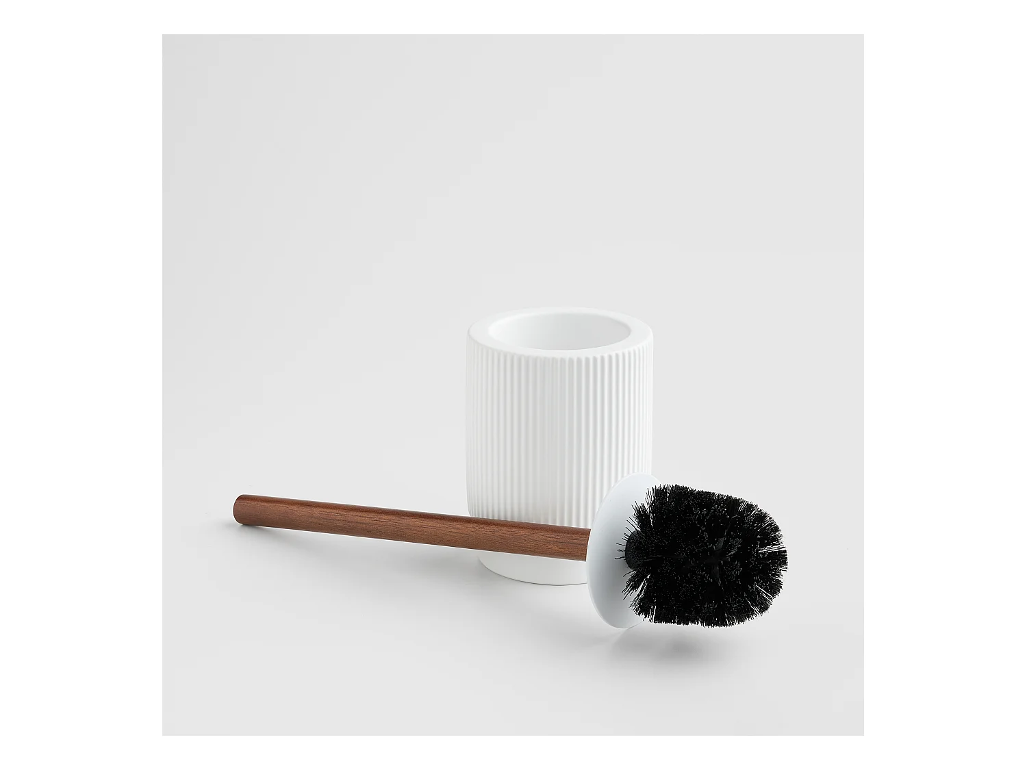Brosse De Toilette Femenia Blanc Moyen 46x12