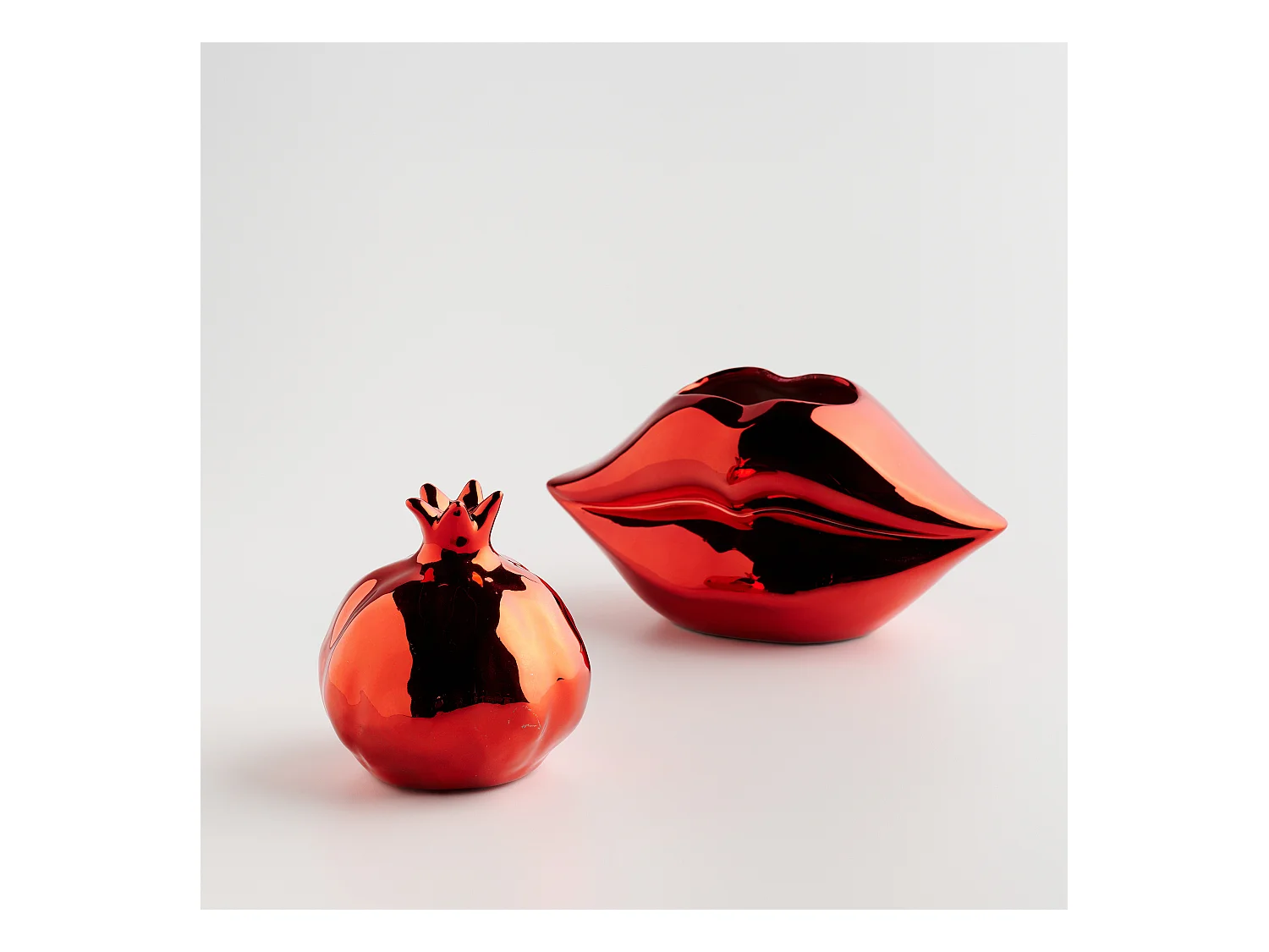 Figurine Granata Rouge Moyen en Céramique 14 x 13