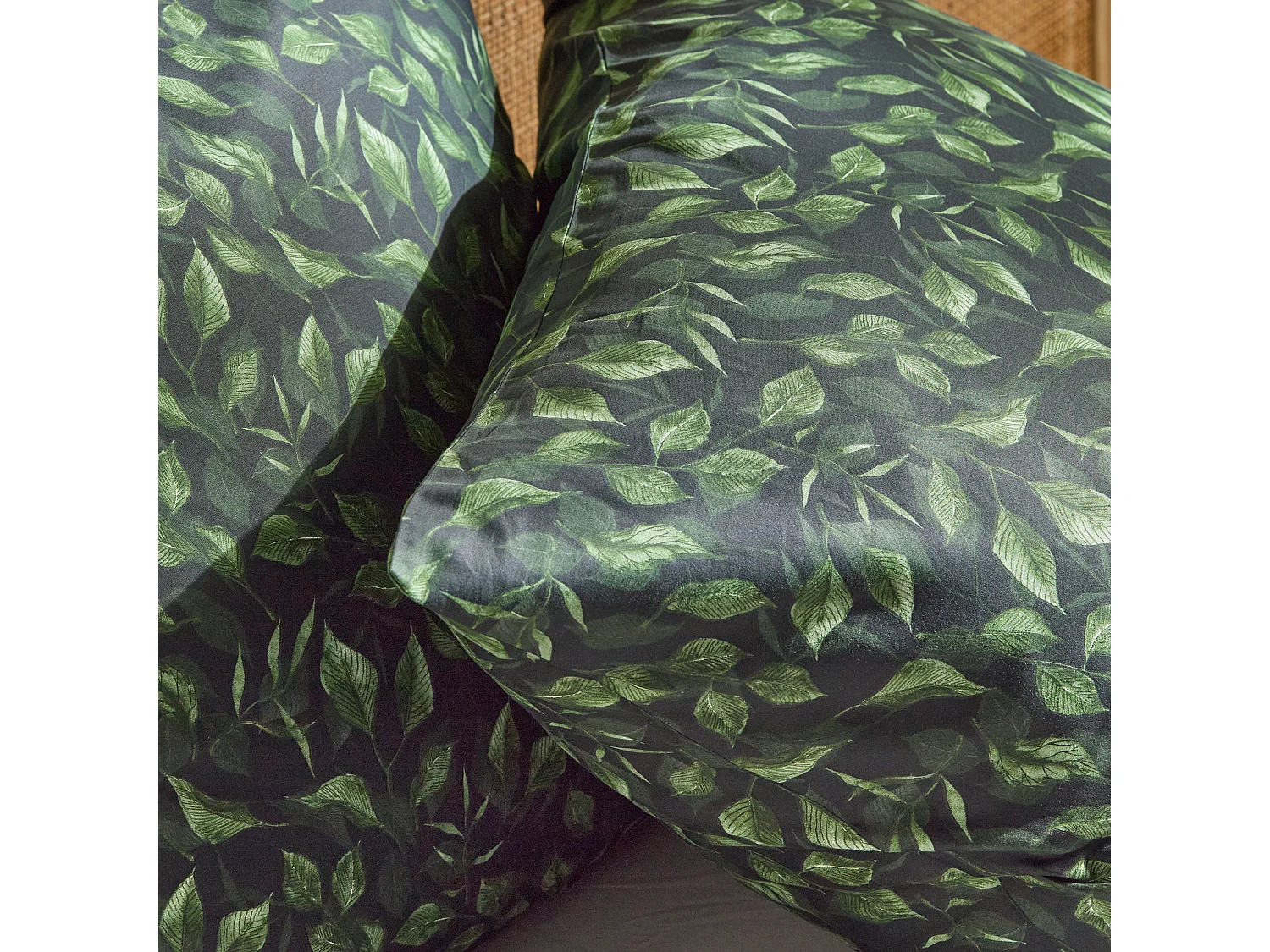 Bettwäsche Tavelia mittelschwarz 200x220