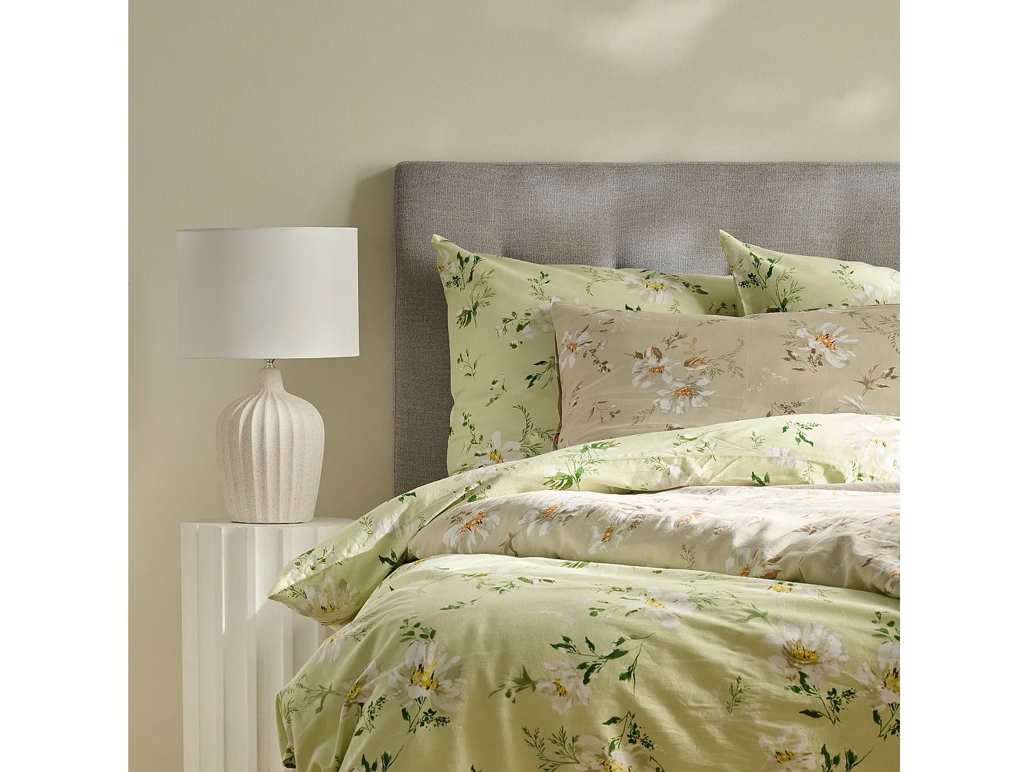 Parure de lit Jasmina vert clair satin de coton 200x220