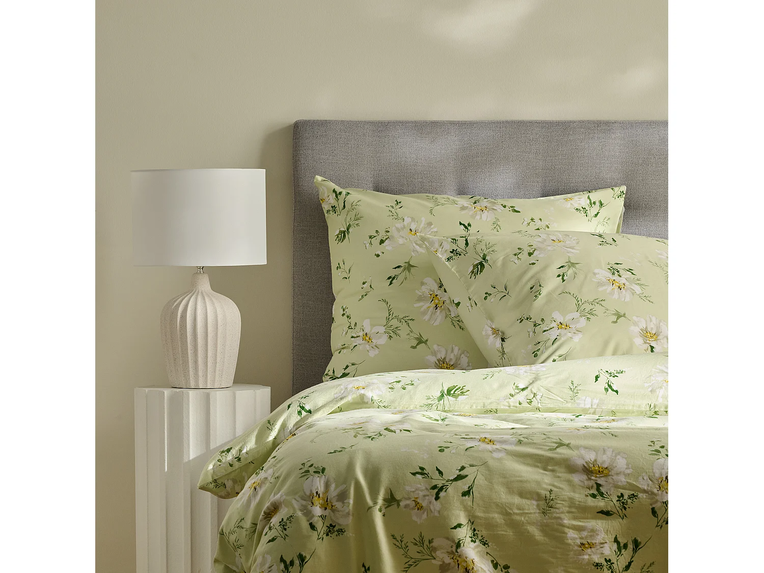 Parure de lit Jasmina vert clair satin de coton 200x220