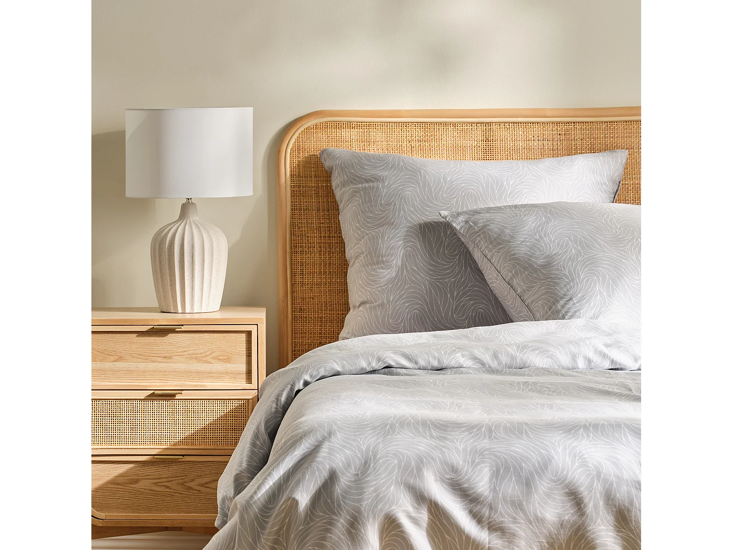 Parure de lit Linguine gris moyen satin de coton 160x200