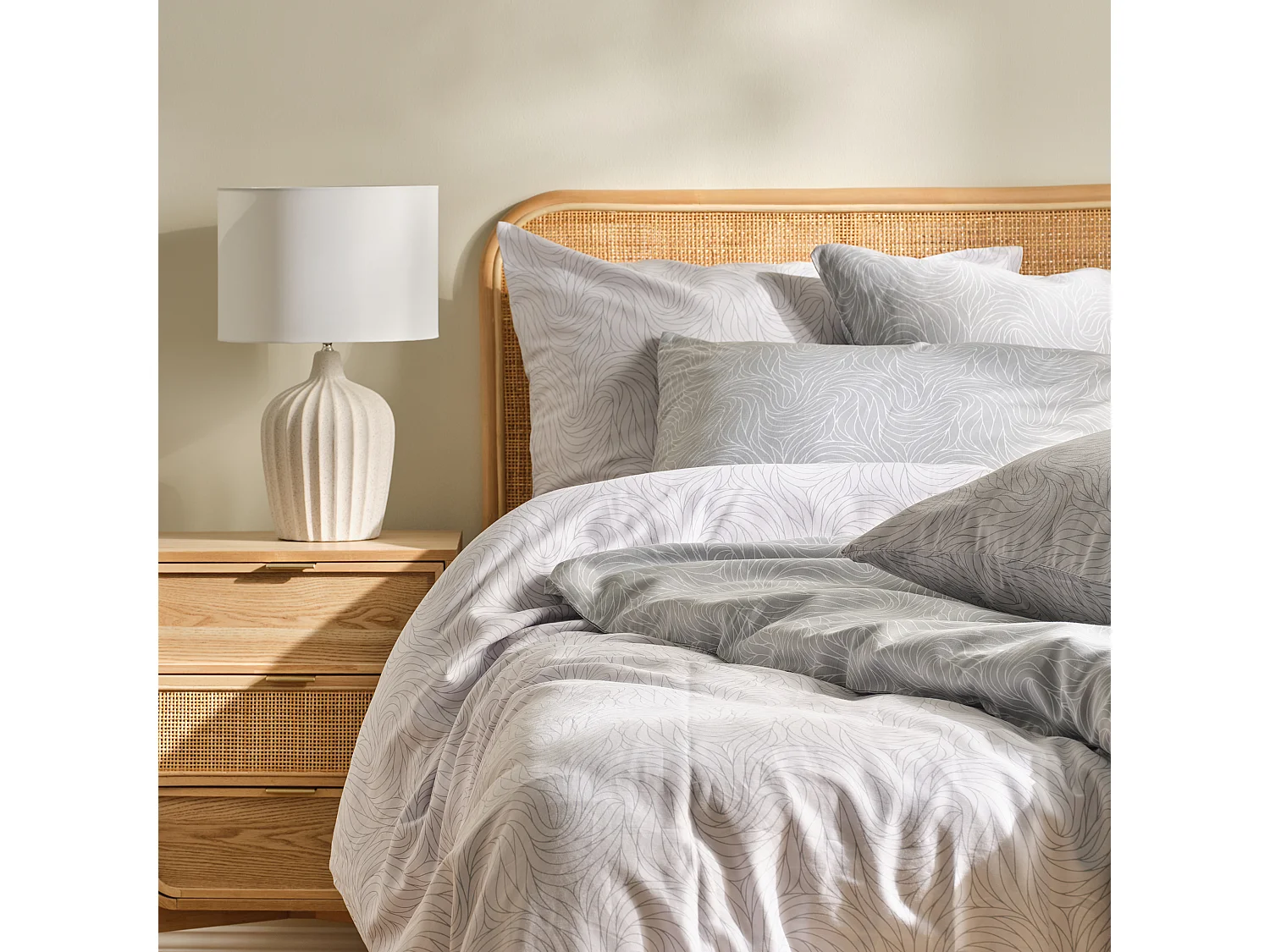 Parure de lit Linguine gris clair satin de coton 160x200