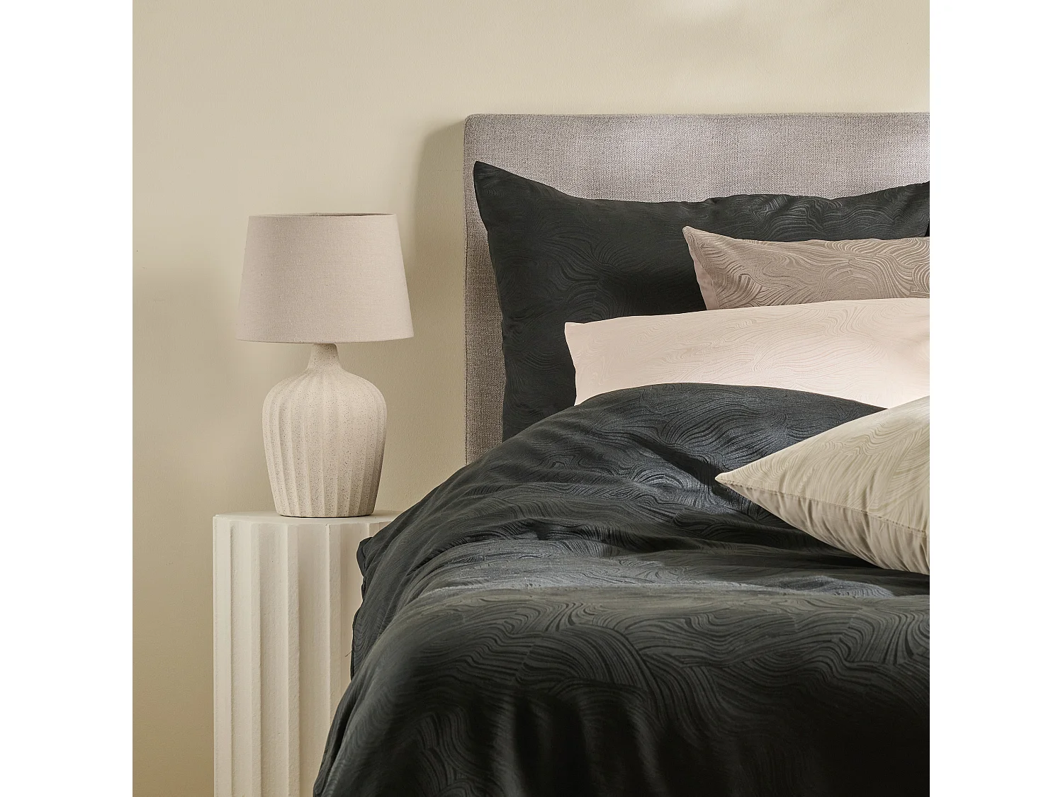 Parure de lit Linno noir moyen polyester 160x200