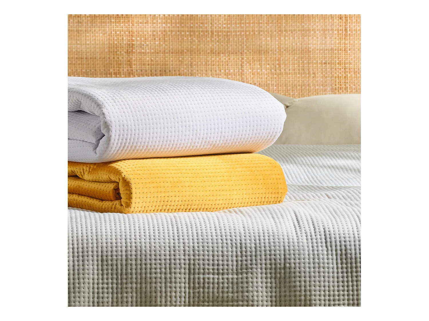 Couvre-lit Pontoso Jaune Foncé Polyester 200x220