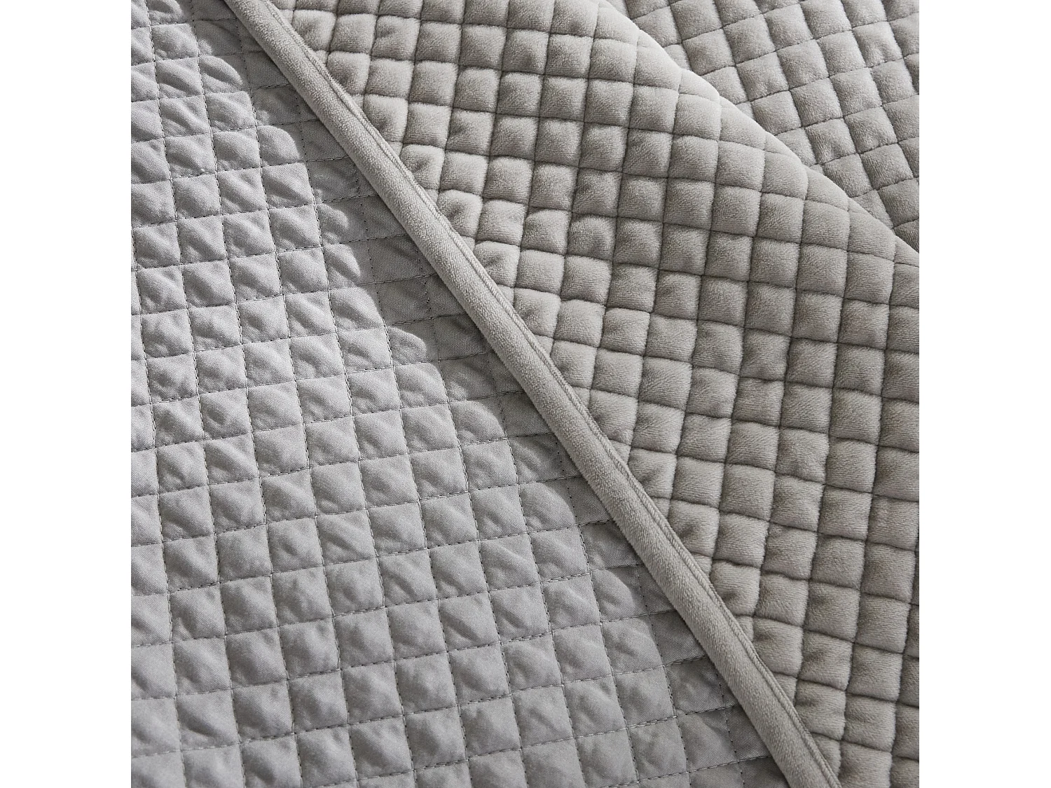 Couvre-lit Plumier Gris Clair 200 x 220