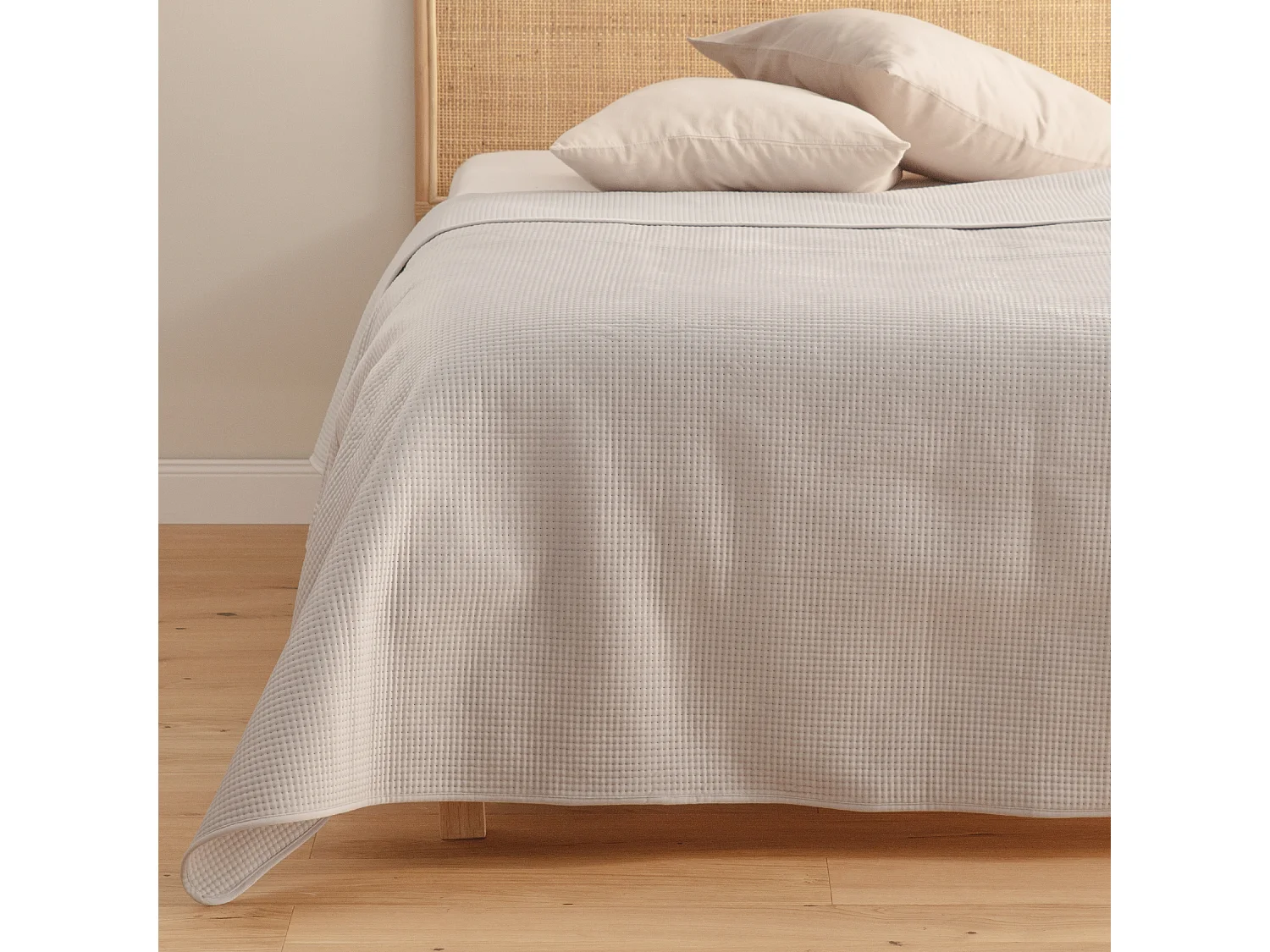 Tagesdecke Pontoso hellbeige 240 x 260