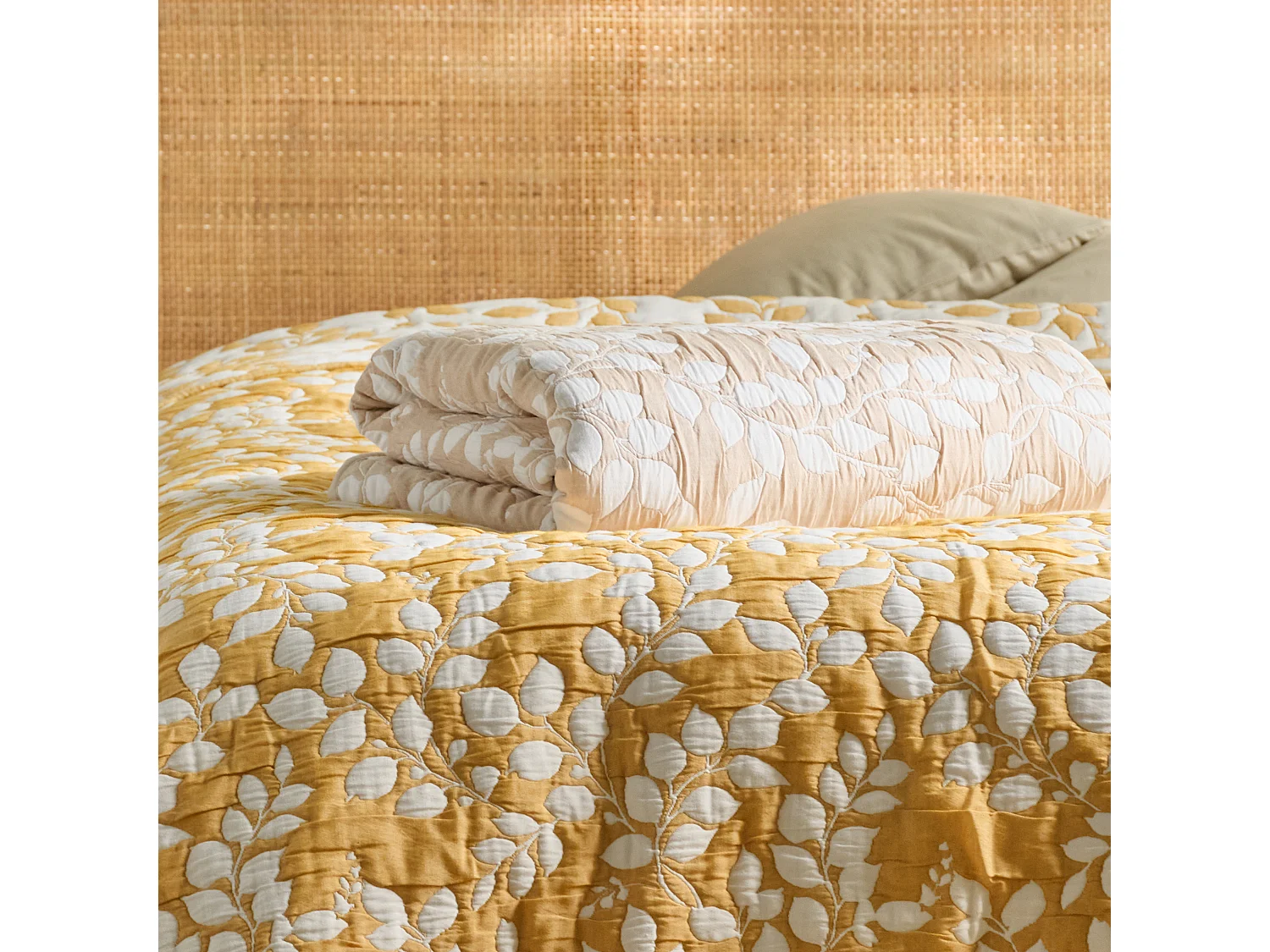 Couvre-lit Blaterra Beige Moyen 200x220