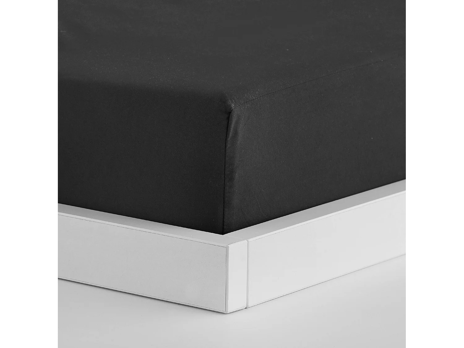 Drap housse Micros Noir Moyen 200x220 cm