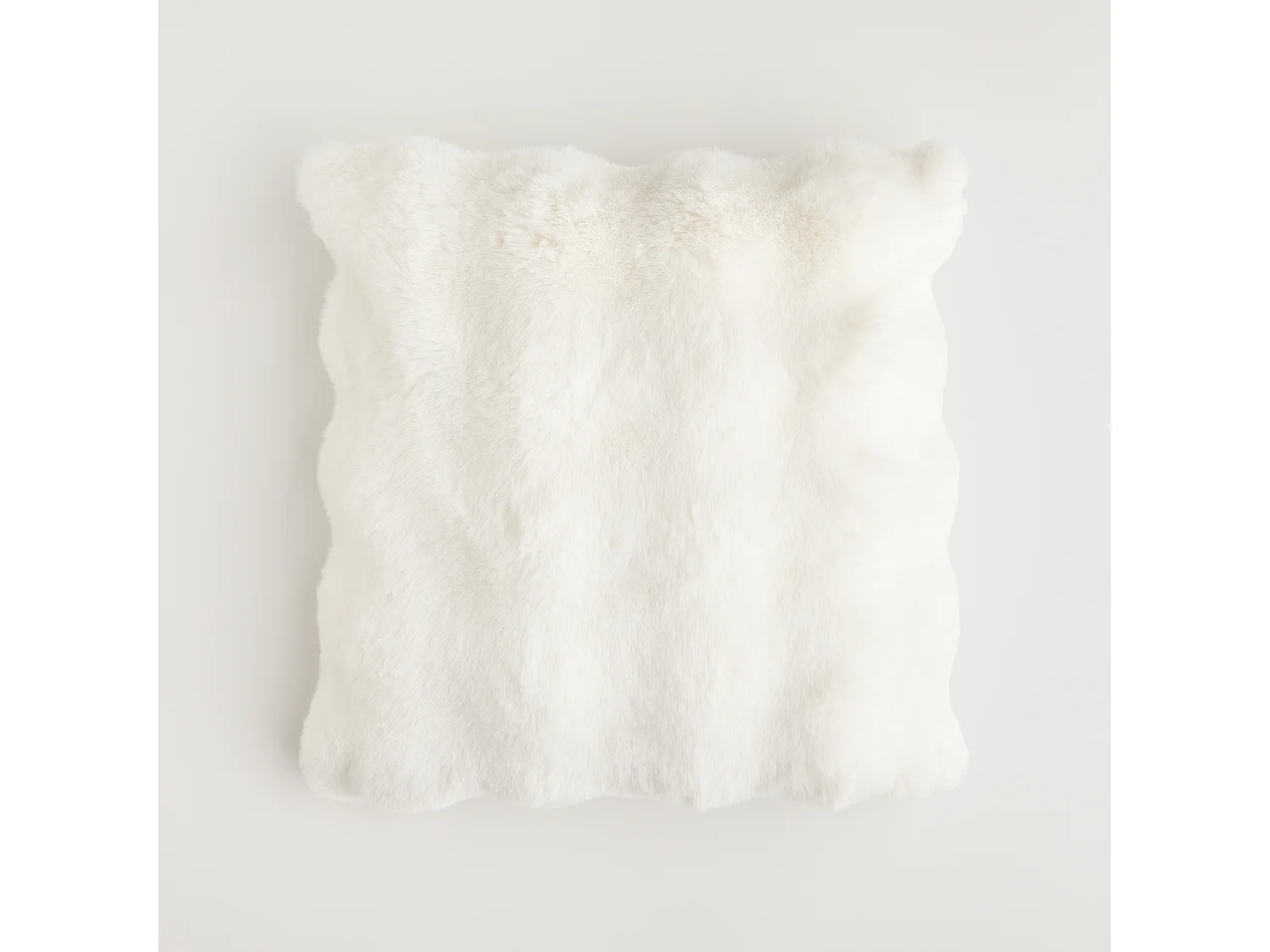 Housse De Couette En Fourrure Bares écru moyen 45 x 45