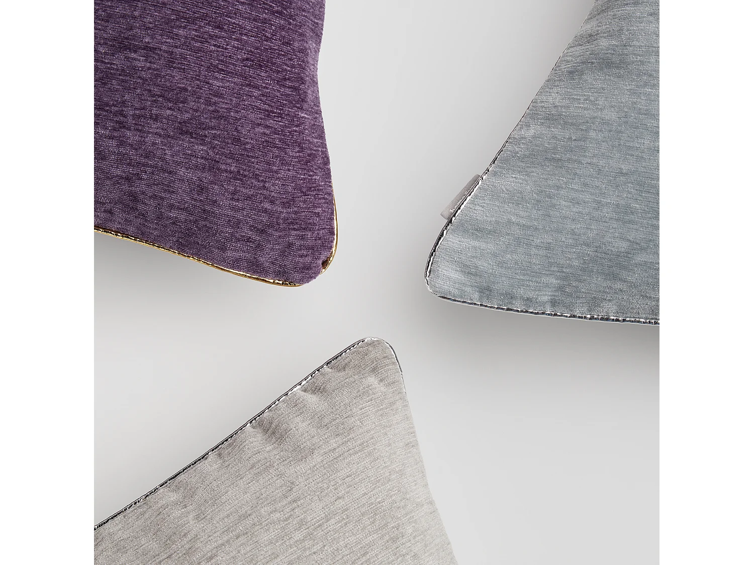 Housse De Coussin En Velours Erwio Violet Foncé 45x45