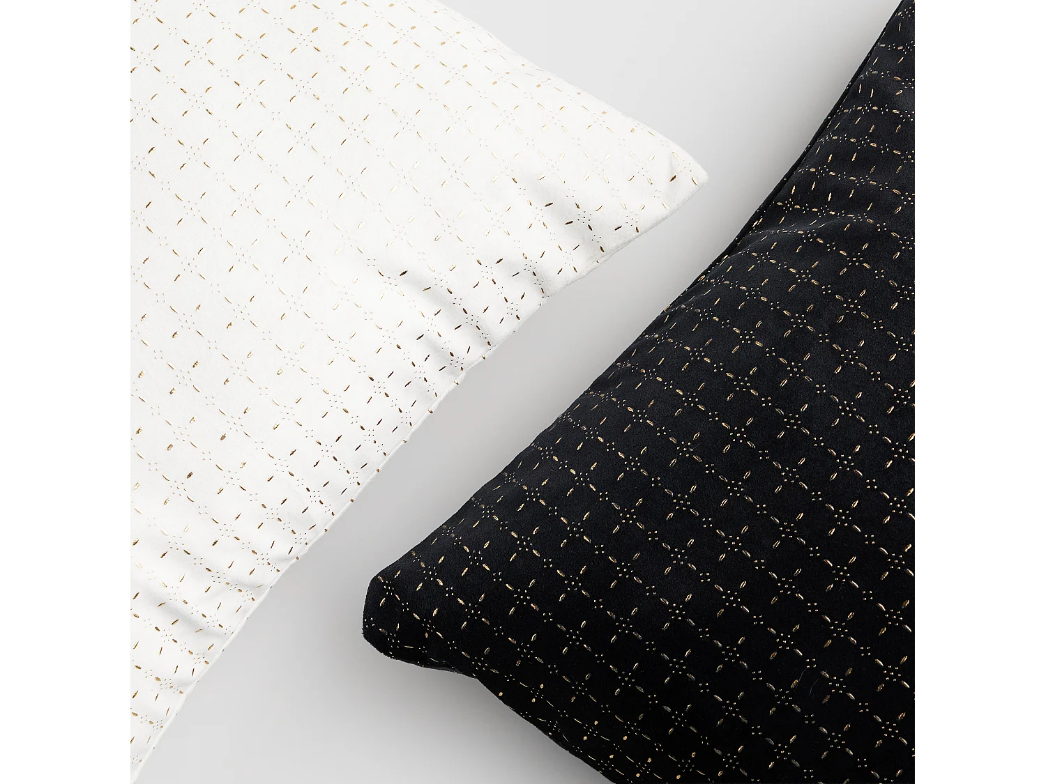 Taie d'oreiller décorative Orabelle Noir Moyen 45 x 45