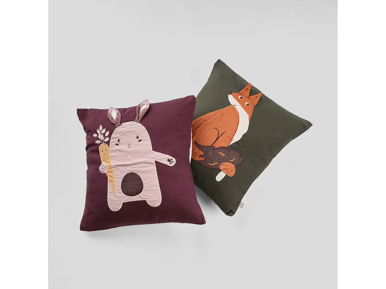 Bestickter Kissenbezug Harvest dunkelviolett 45 x 45