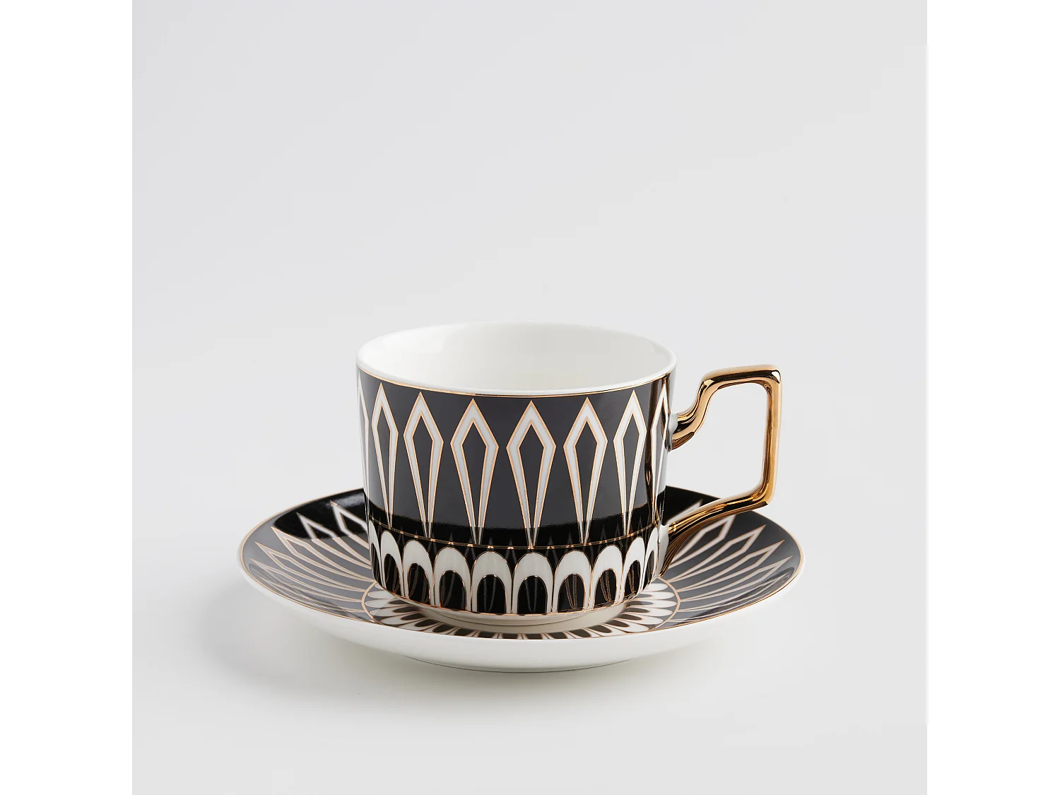 Tasse Avec Soucoupe Decoria Noir Moyen 220ml