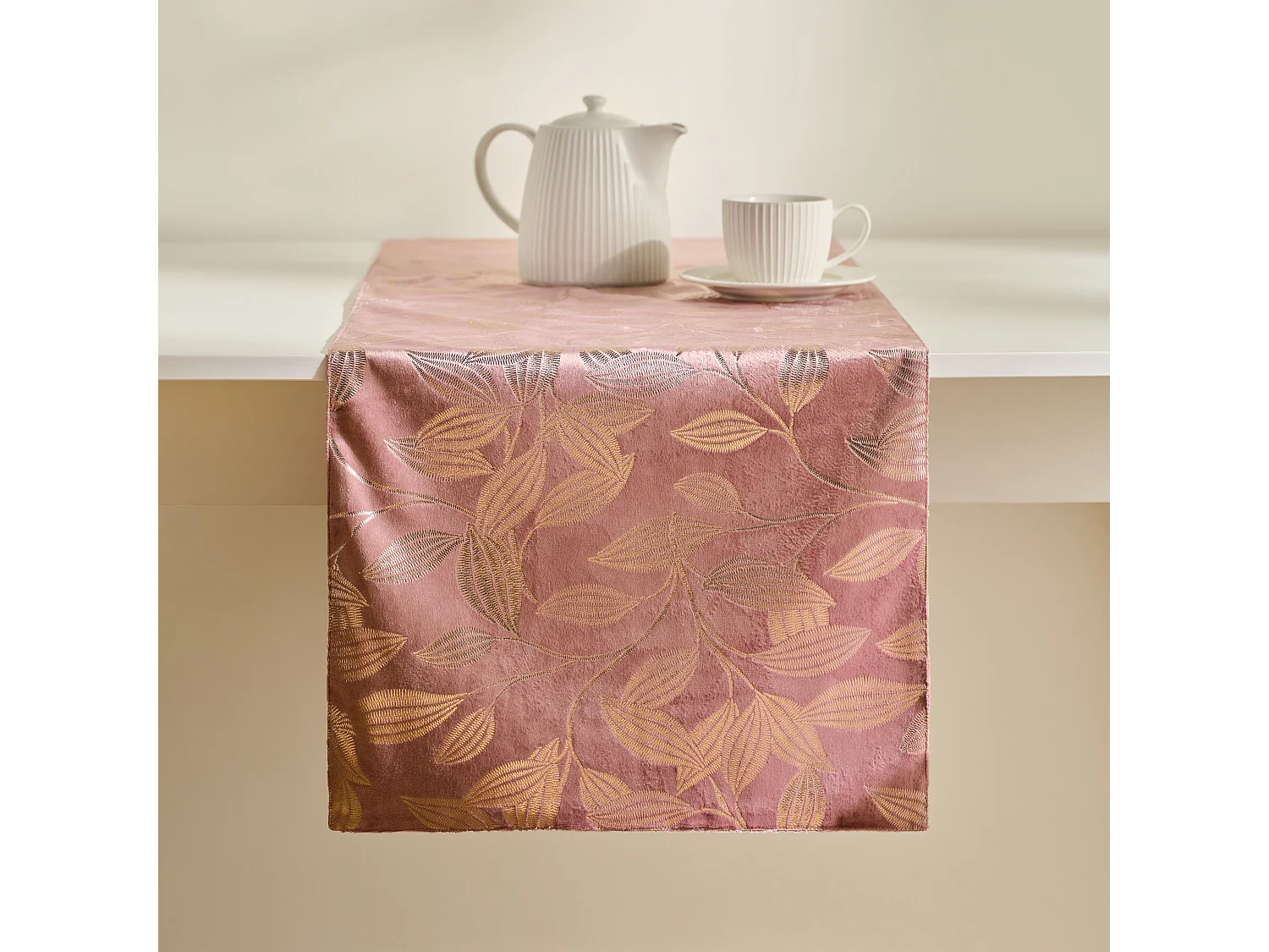 Tischläufer Blomstela Dunkelrosa 40x180