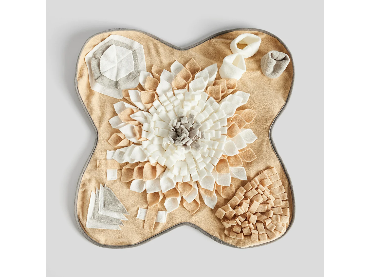 Schnüffelmatte Trono, mittleres Beige, 67 x 67 cm