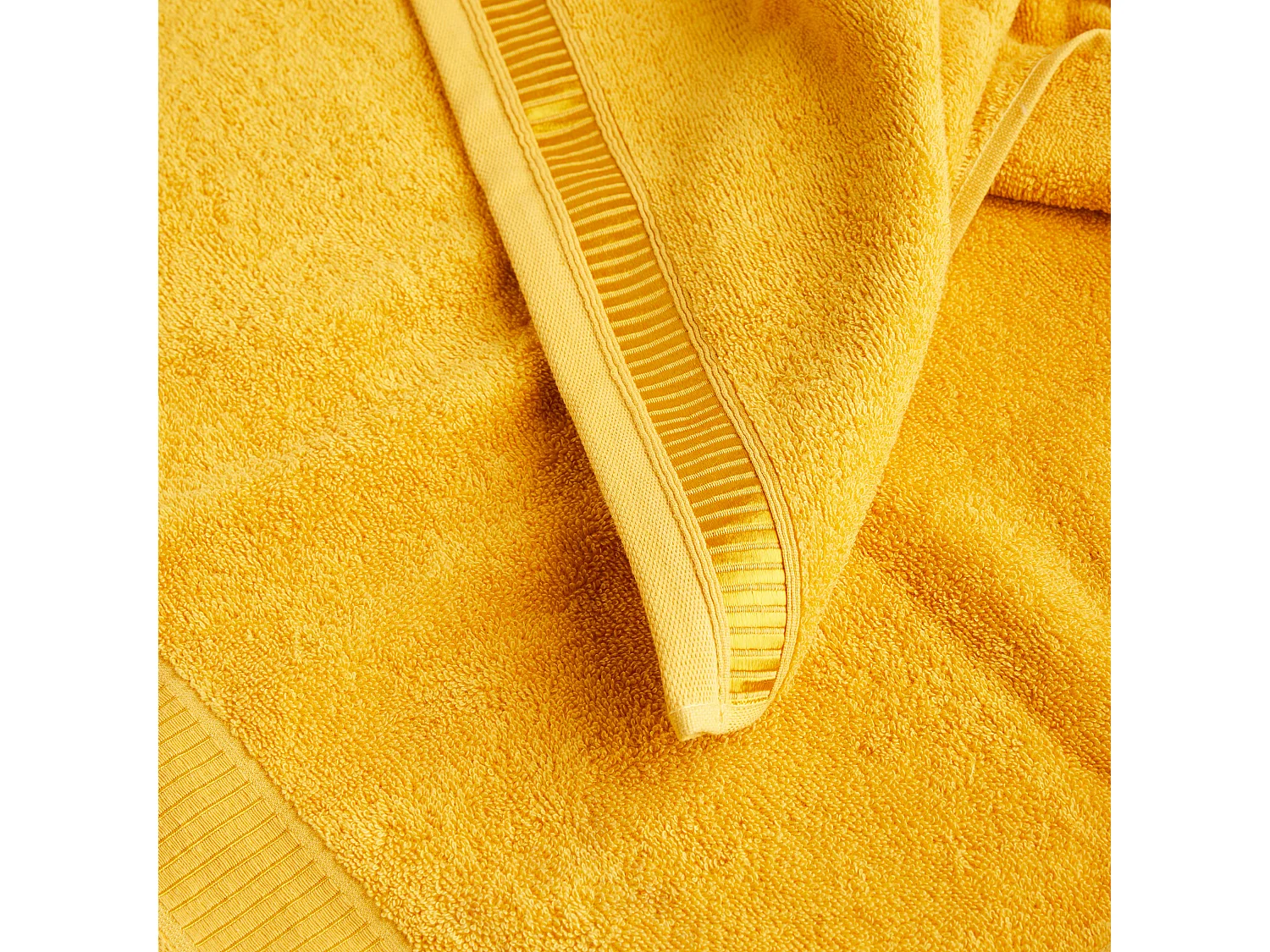 Serviette De Bain Alicanty Jaune Foncé 50x90