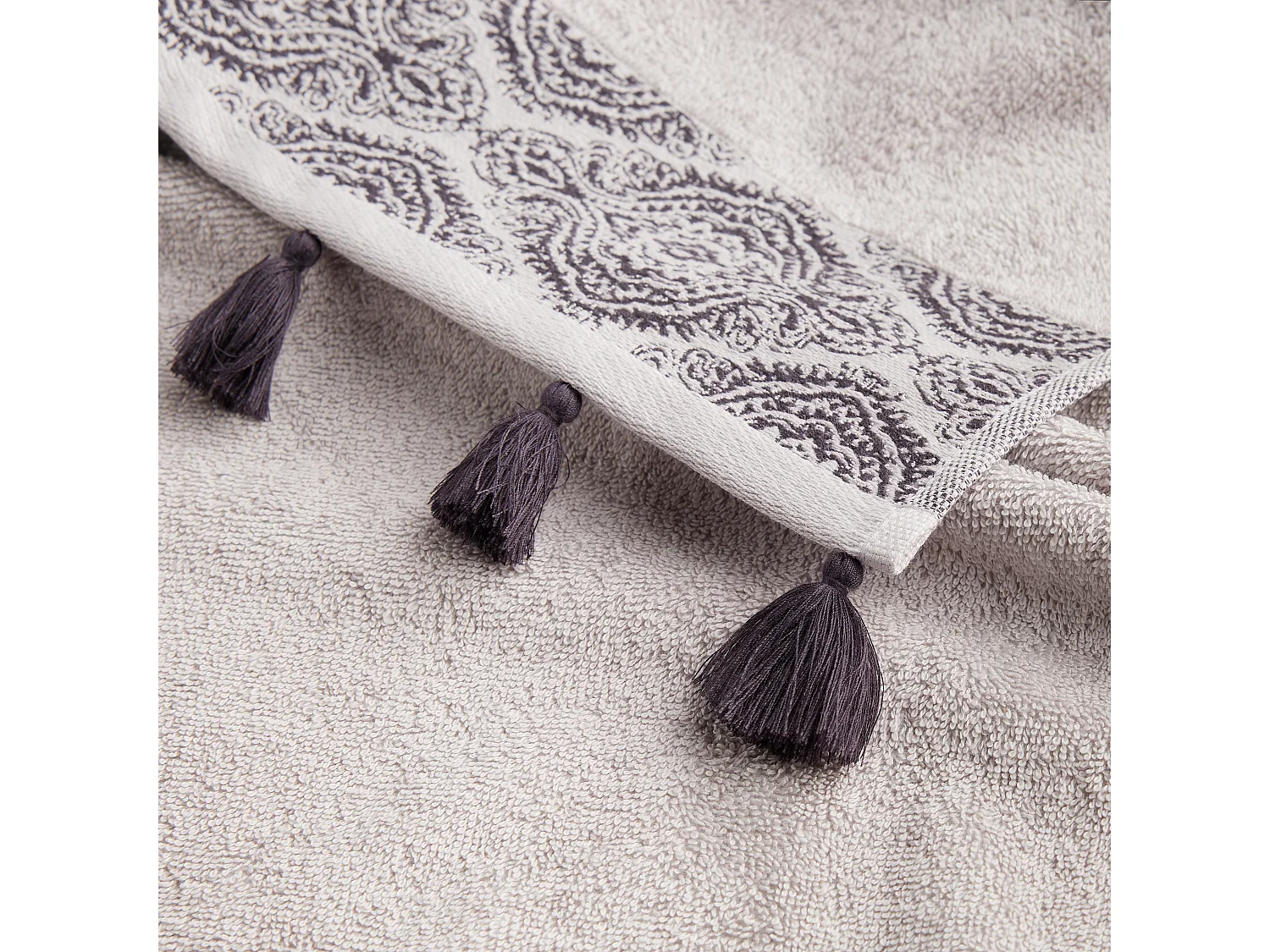 Badetuch Beska hellgrau 70 x 130