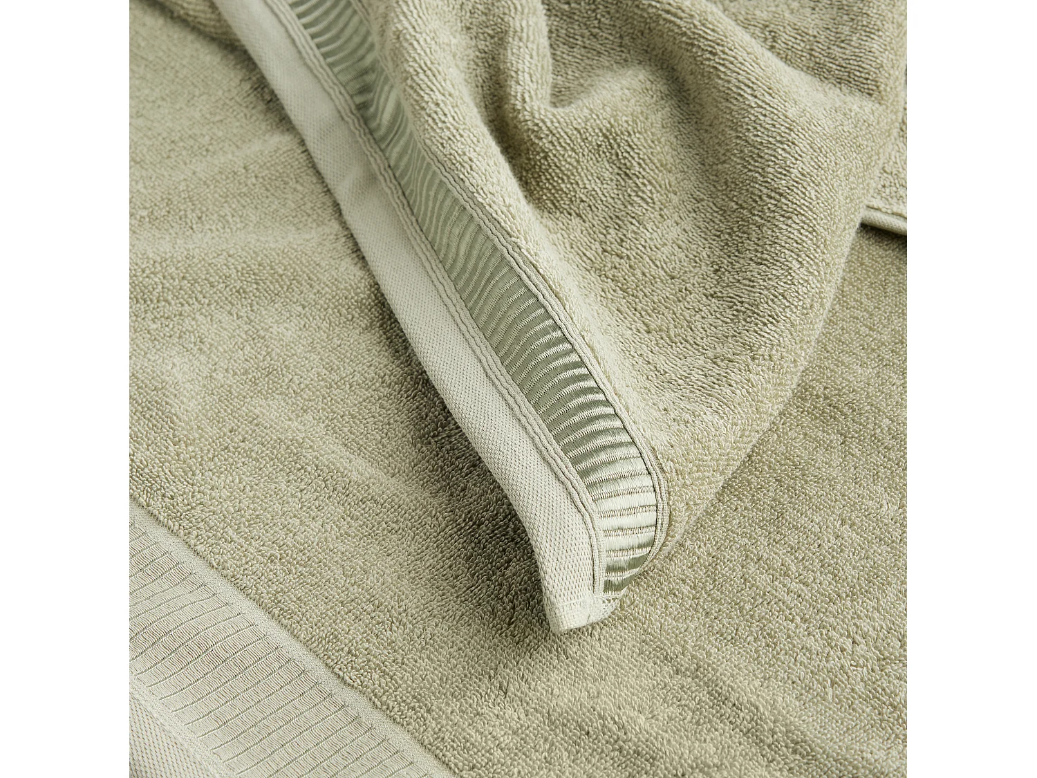 Serviette De Bain Alicanty Vert Clair 50x90