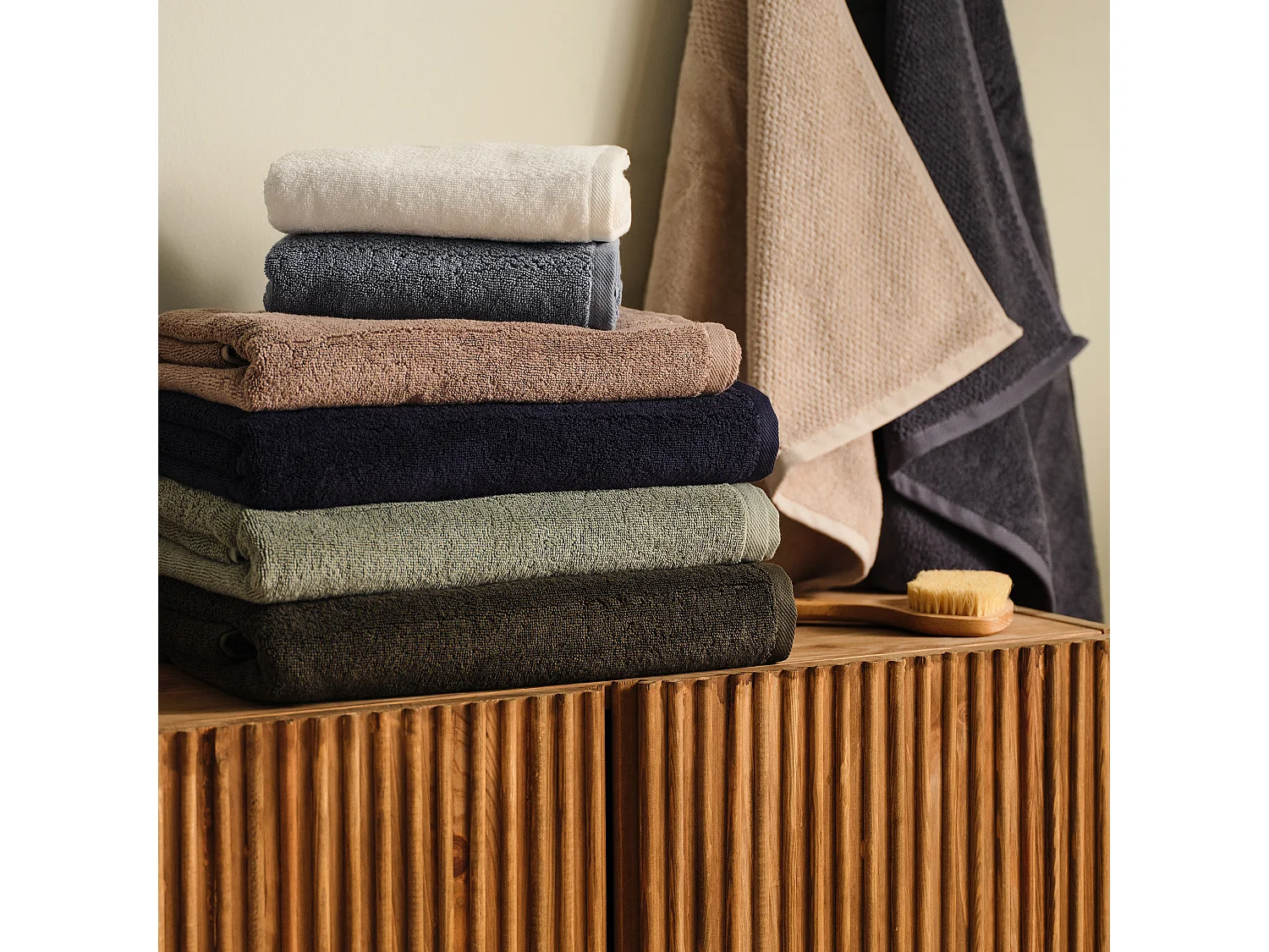 Badetuch Strippo Mittelgrün 100 x 140