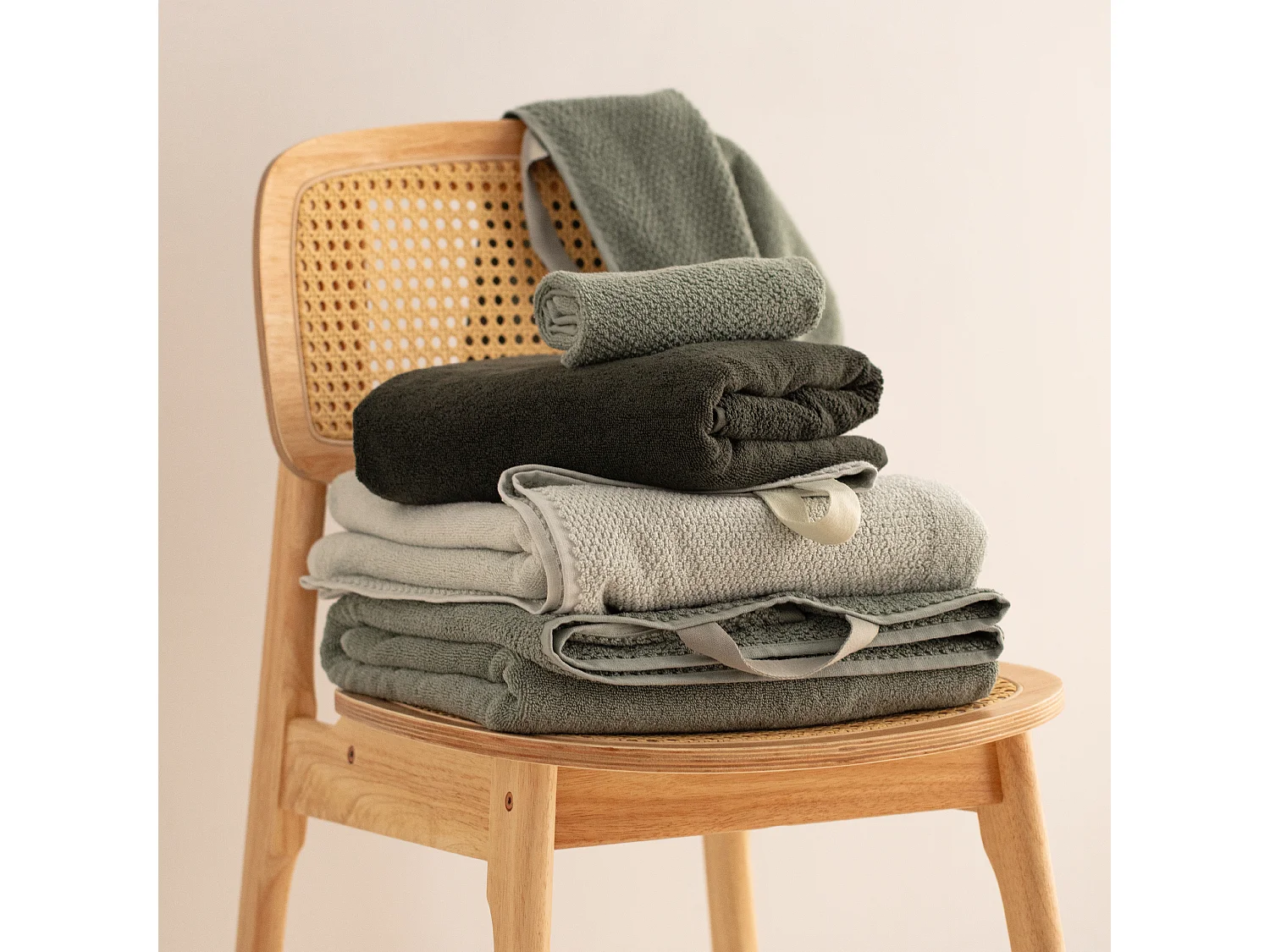 Serviette De Bain Strippo Vert Clair 50x90