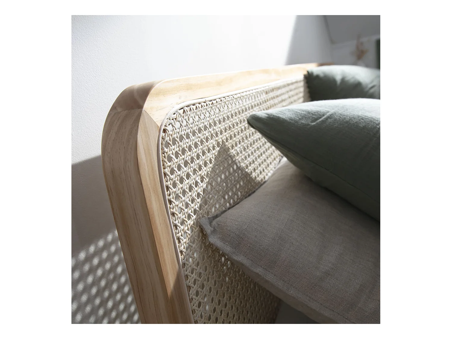 Chambre complète lit cannage avec commode et 2 chevets bois naturel 160x200 ANNA - ANNA