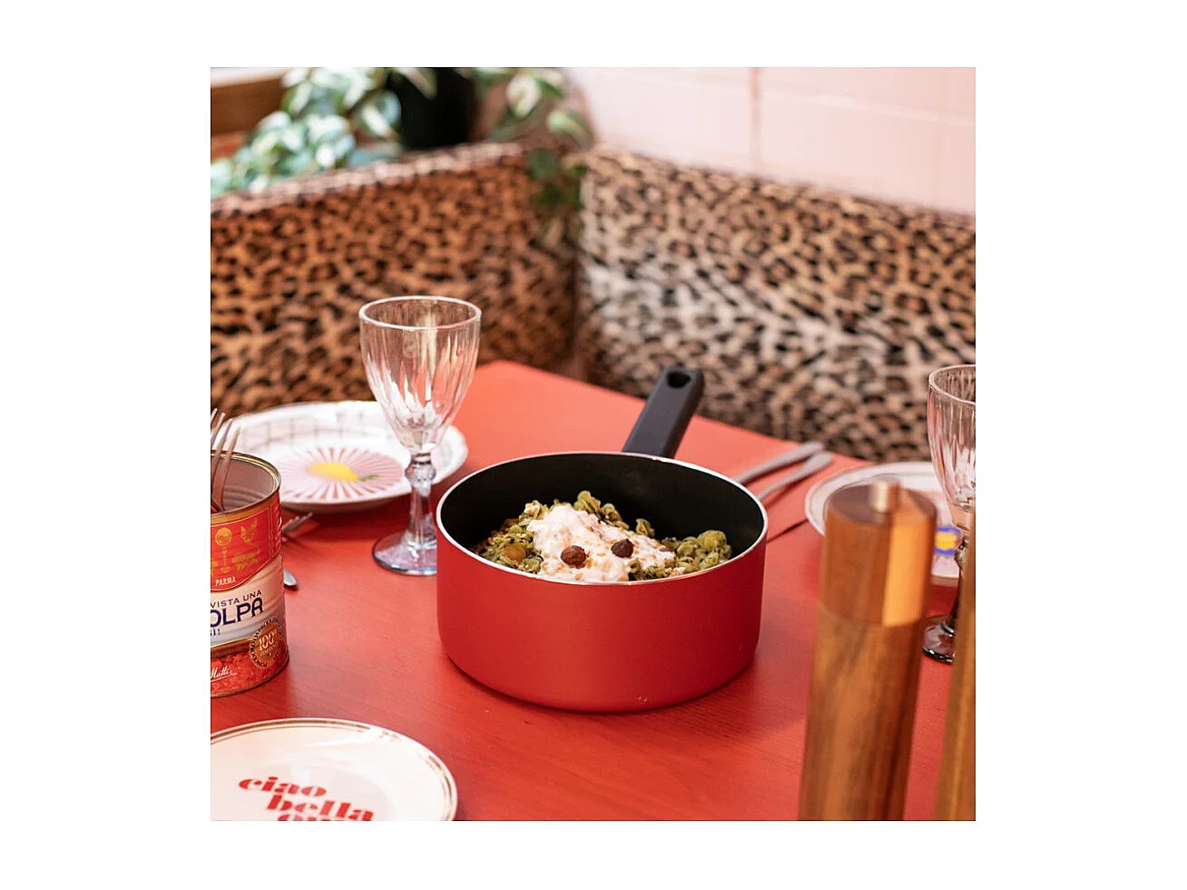 Set de 2 casseroles - LIVOO - MEP154R - Antiadhésif sans PFOA ni PFOS - Manche silicone - Tous feux dont induction