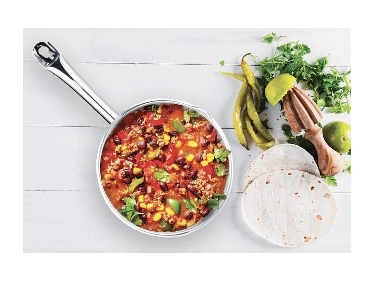 Set aus 5 Edelstahl-Töpfen mit Ausguss