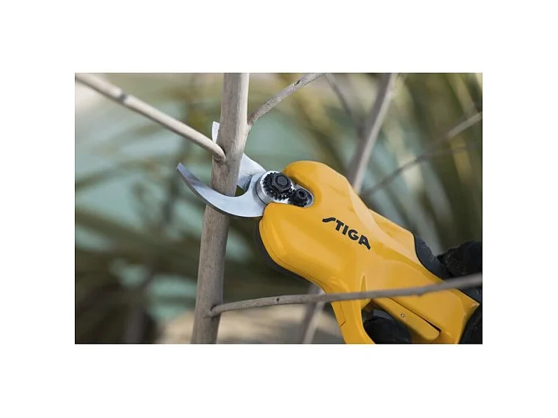 Sécateur STIGA SC 100e kit