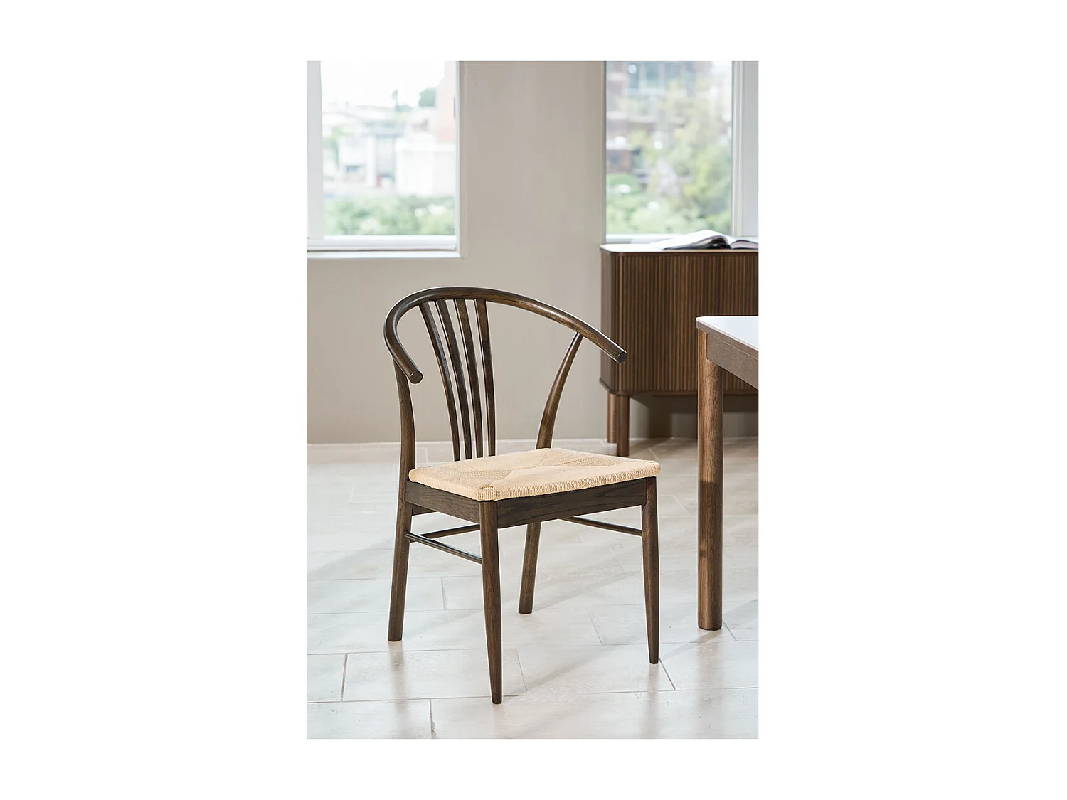 York chaise de salle à manger avec accoudoirs bois blanc.